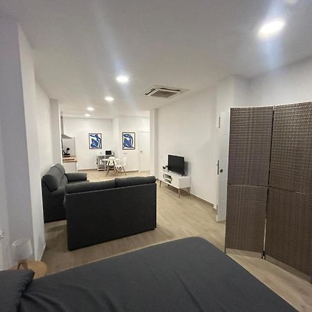 Estudio Playa De La Malvarrosa Valencia Apartment Luaran gambar