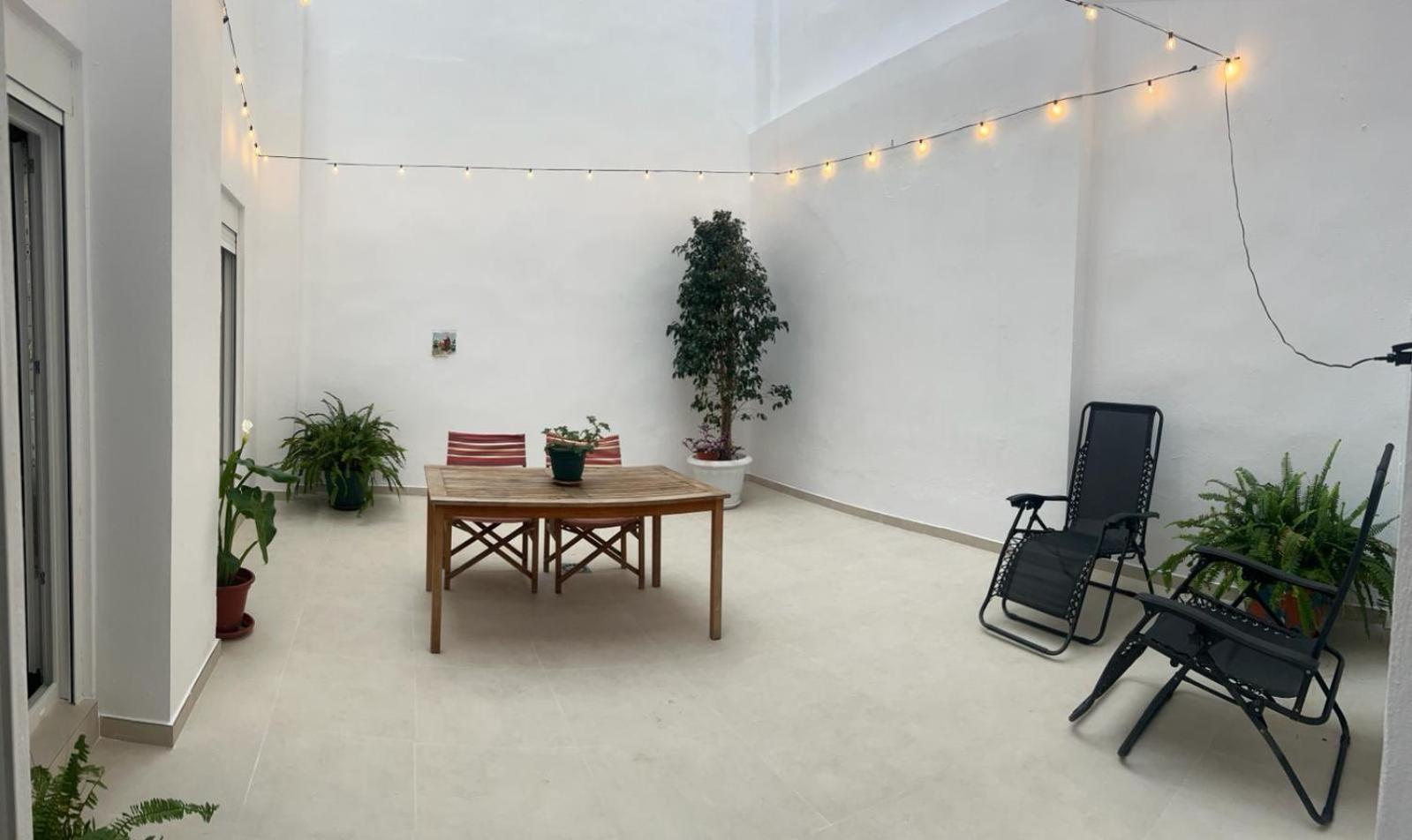 Estudio Playa De La Malvarrosa Valencia Apartment Luaran gambar
