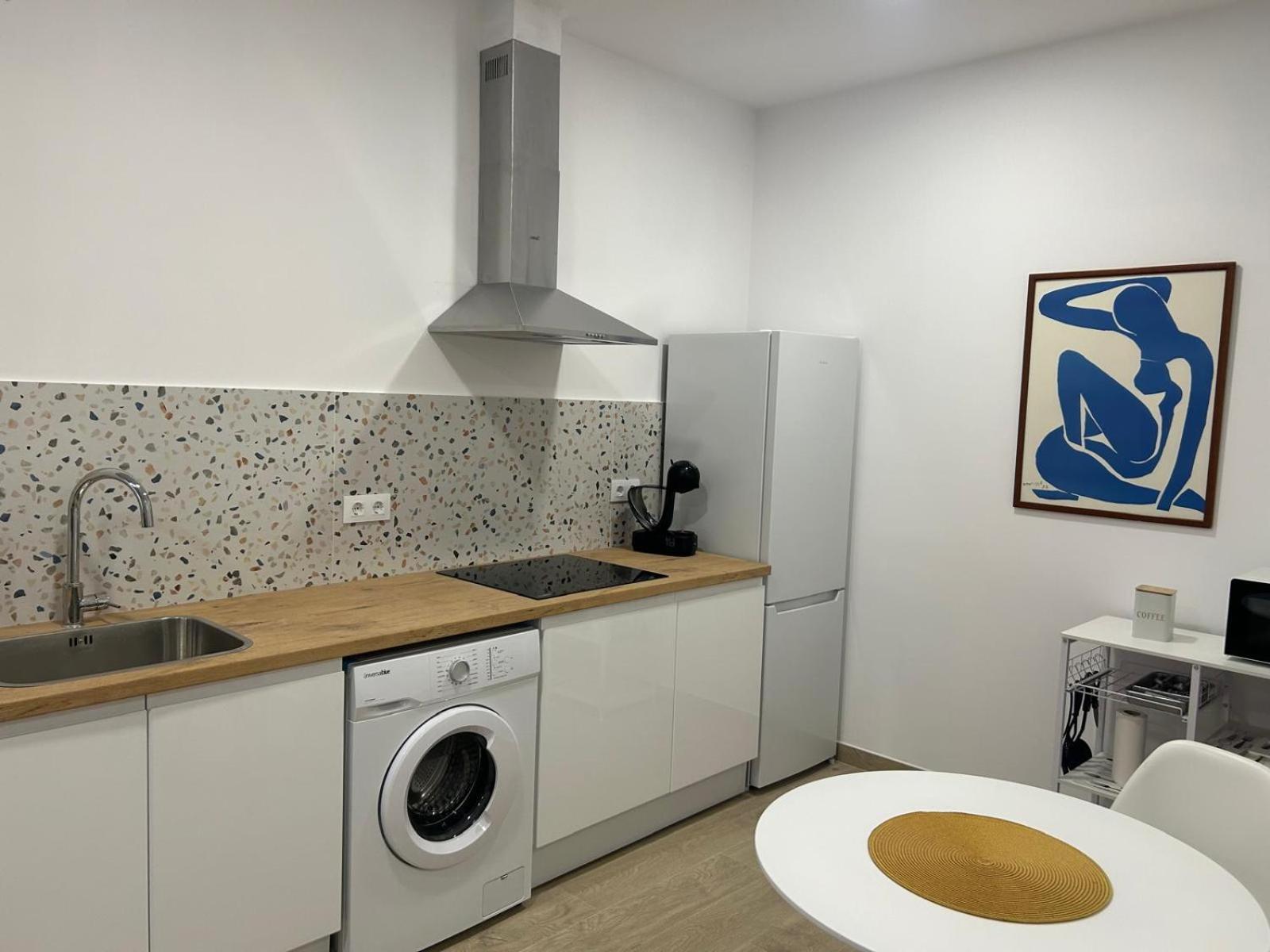 Estudio Playa De La Malvarrosa Valencia Apartment Luaran gambar